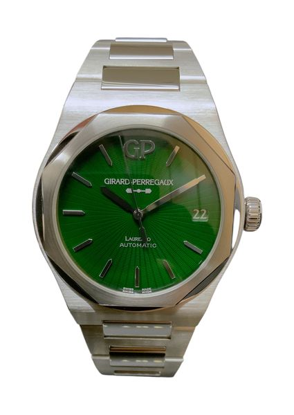 Girard Perregaux Laureato 81010-11-433-11A